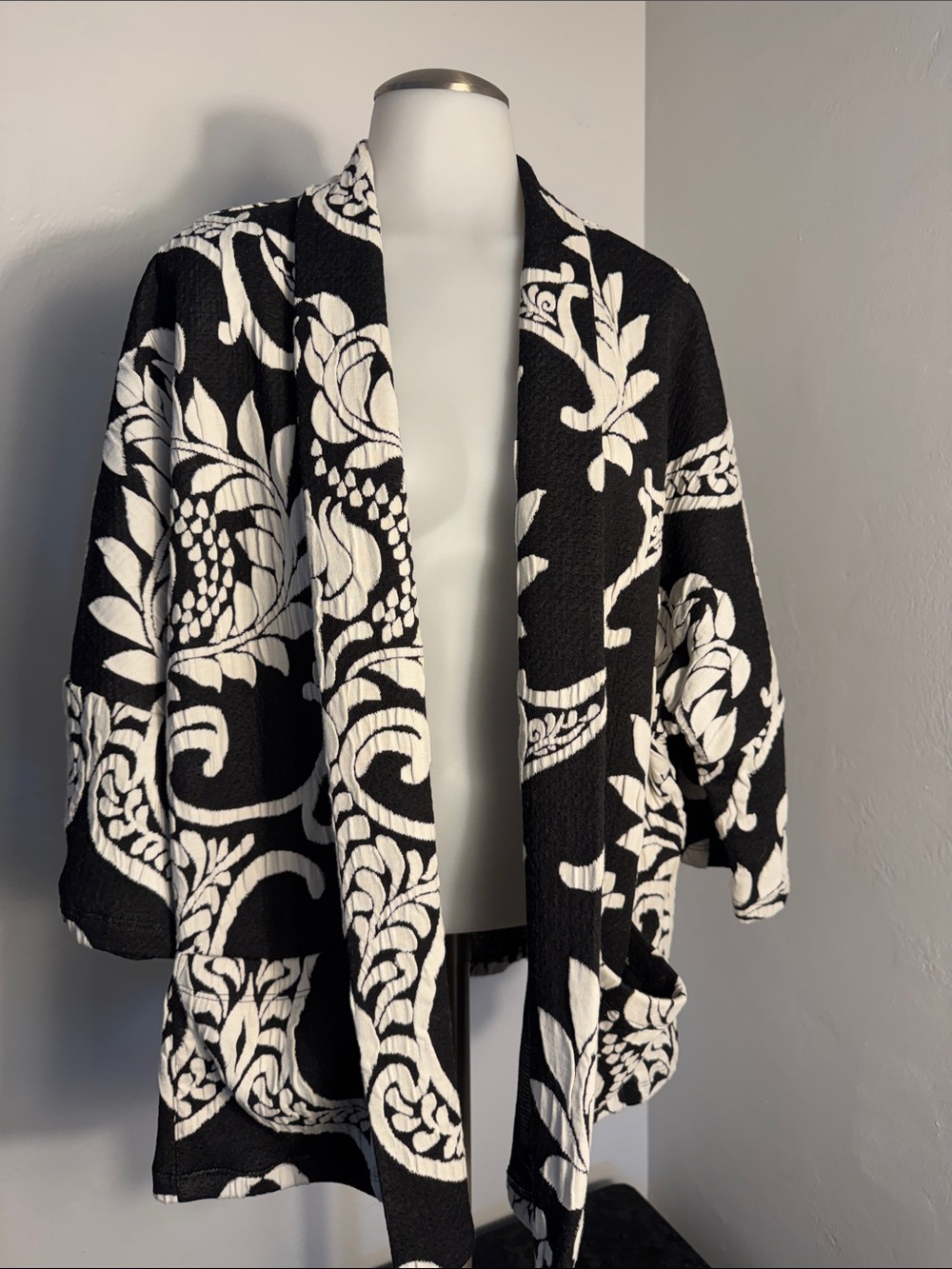Last Tango Black & White Jacket NWT, Made in the USA, Size Large
